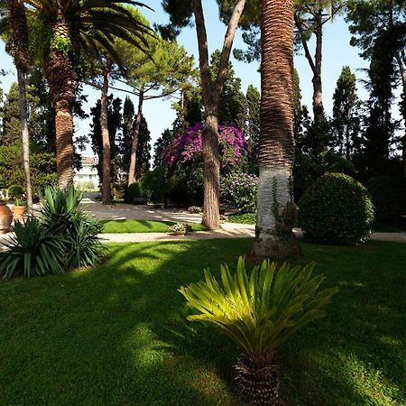 Villa Rosella Resort Roseto Degli Abruzzi Exterior foto