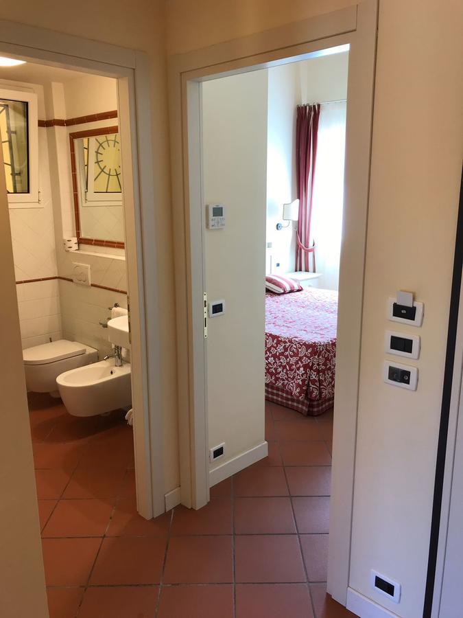 Villa Rosella Resort Roseto Degli Abruzzi Exterior foto